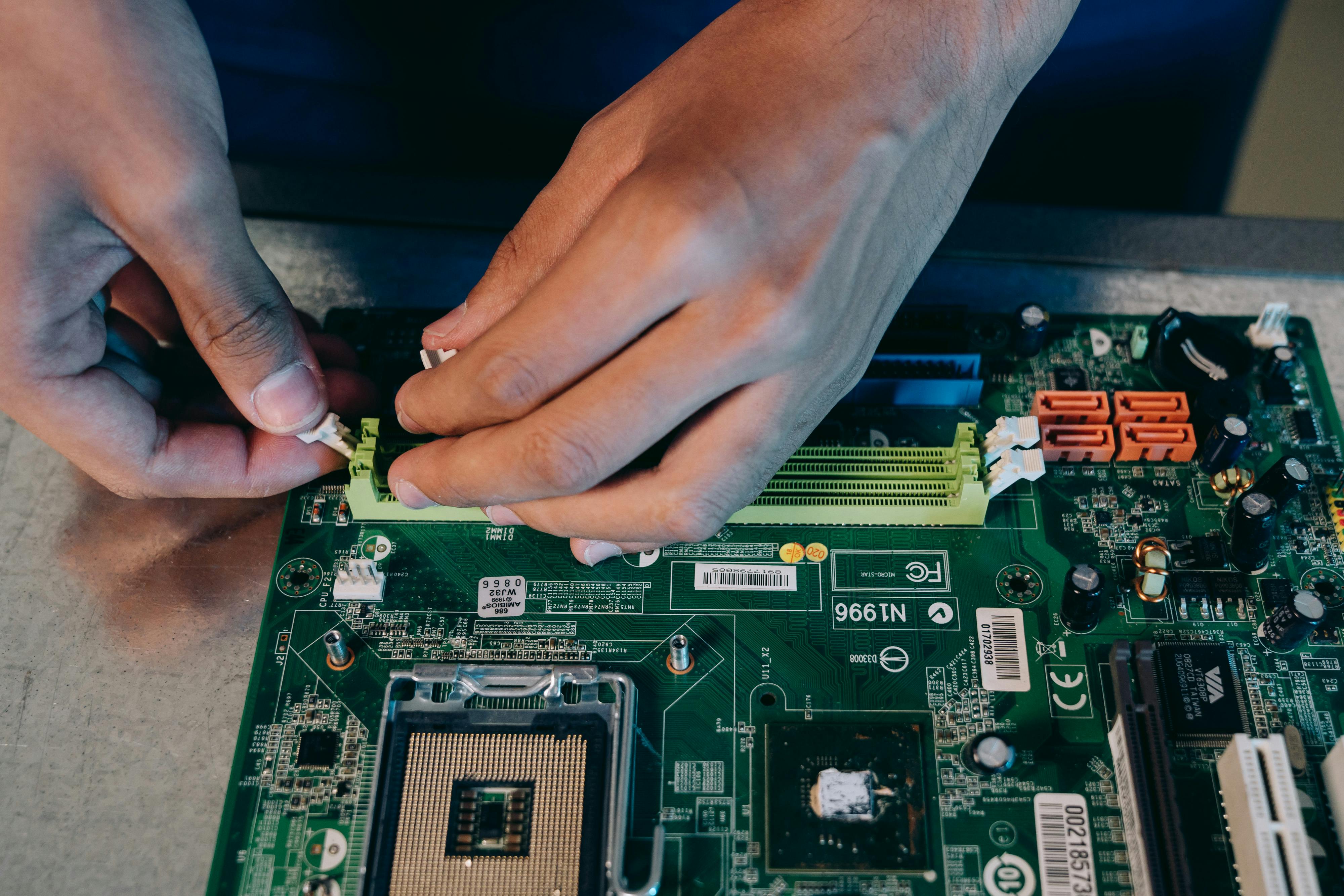 Motherboard assembly and repair at Jobyte Systems